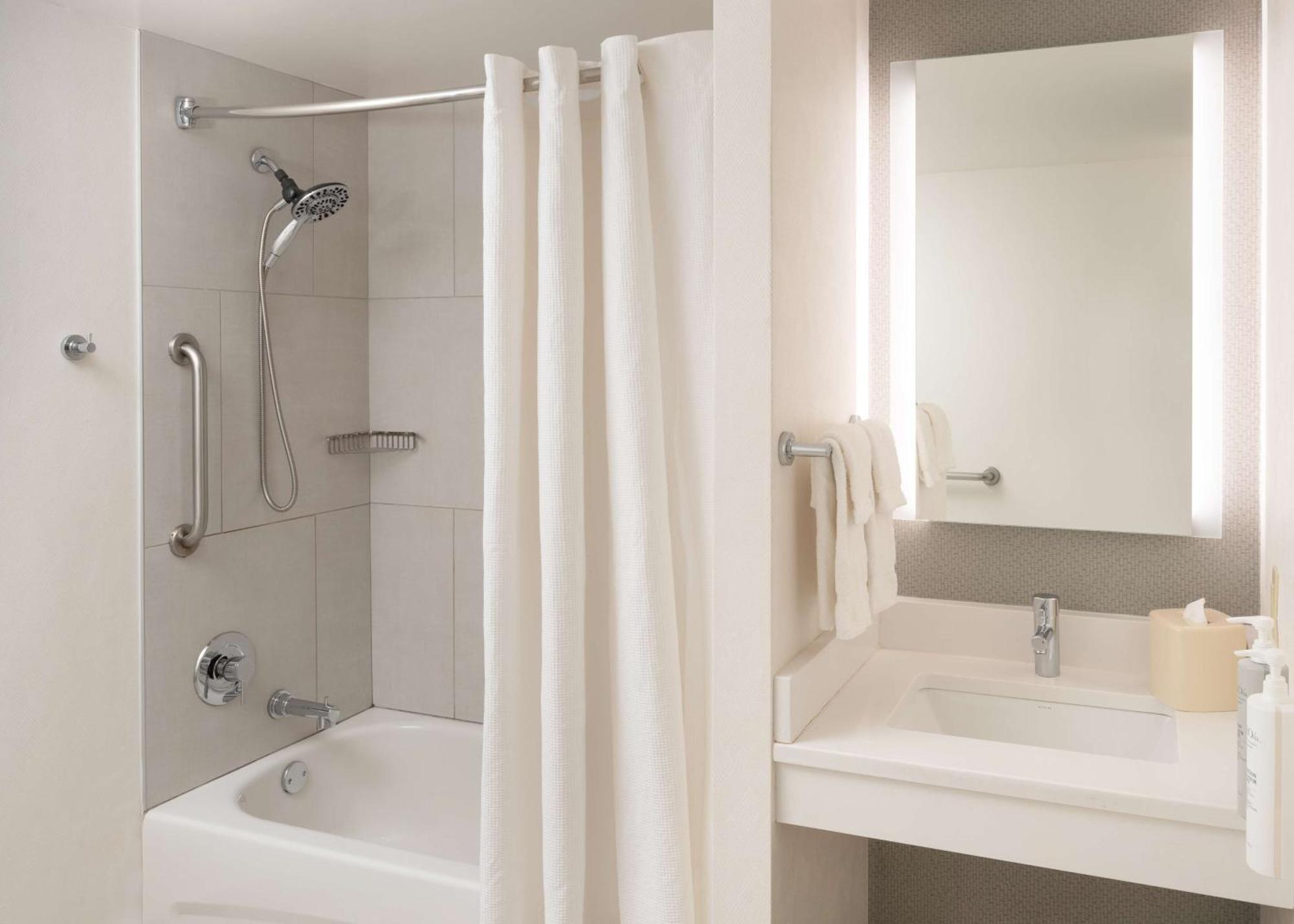 Hilton Garden Center Hotel Filadelfia